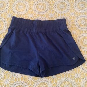 New! Vineyard Vines, performance, shorts, size medium